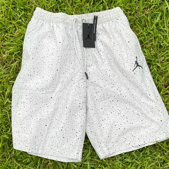 Air Jordan Mens Pool Shorts Sz M 